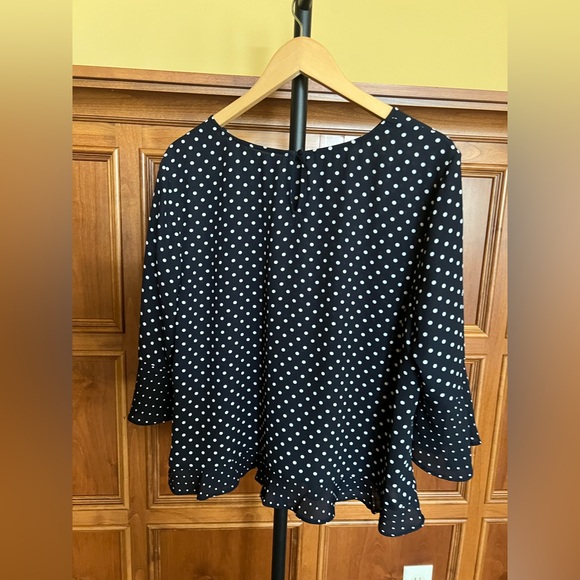 Talbots Blouse with Bell Sleeves Polka Dot Black and White Size XLP - Picture 5 of 16